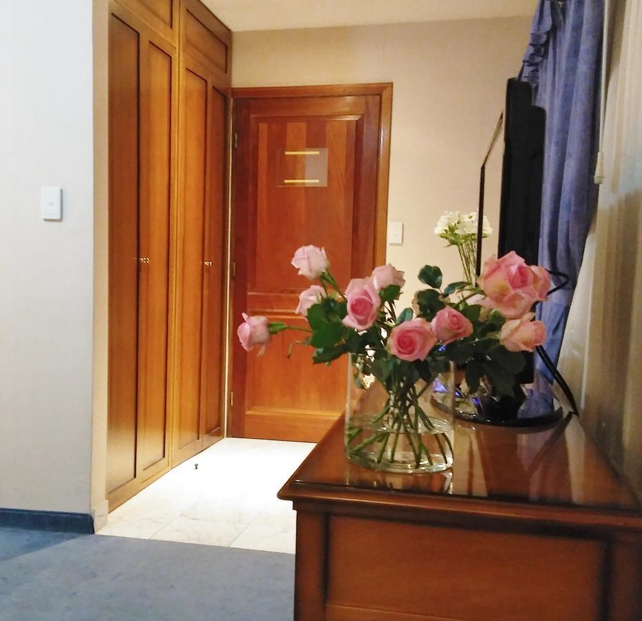 Hotel Irun Буенос Айрес Екстериор снимка