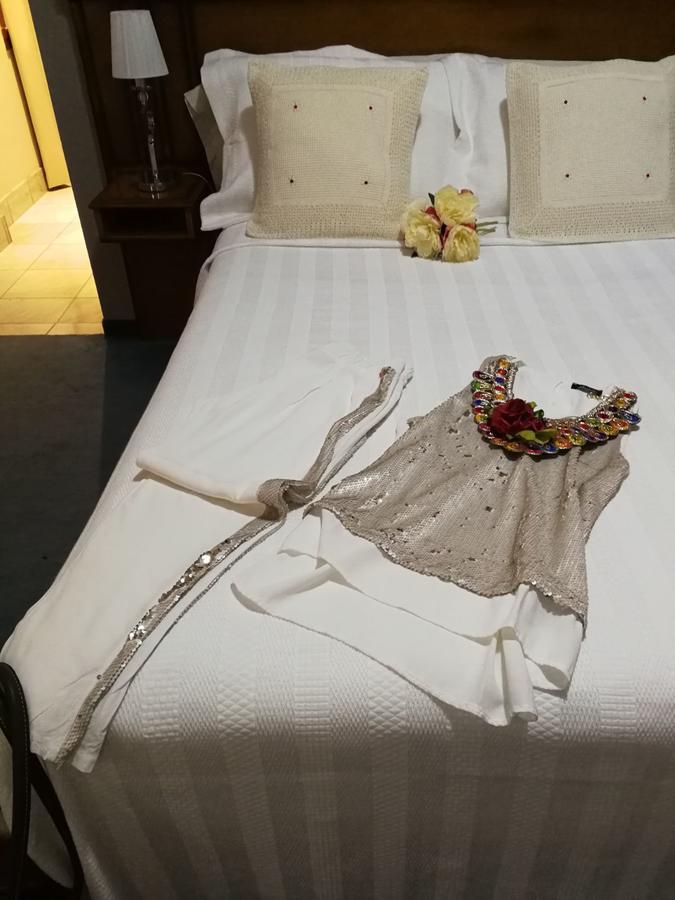 Hotel Irun Буенос Айрес Екстериор снимка