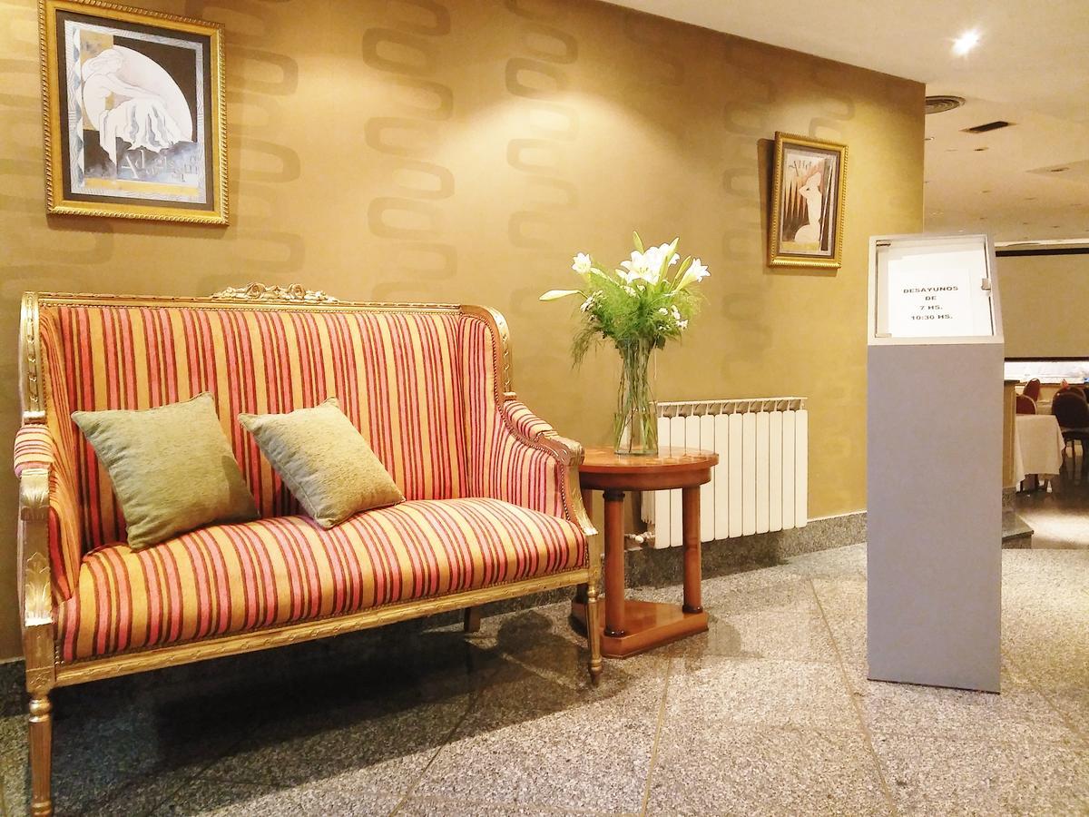 Hotel Irun Буенос Айрес Екстериор снимка